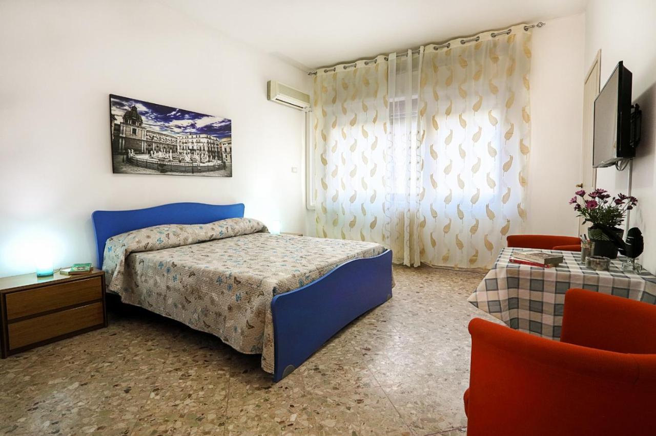 A Casa Di Fra' Bed & Breakfast Palermo Ngoại thất bức ảnh