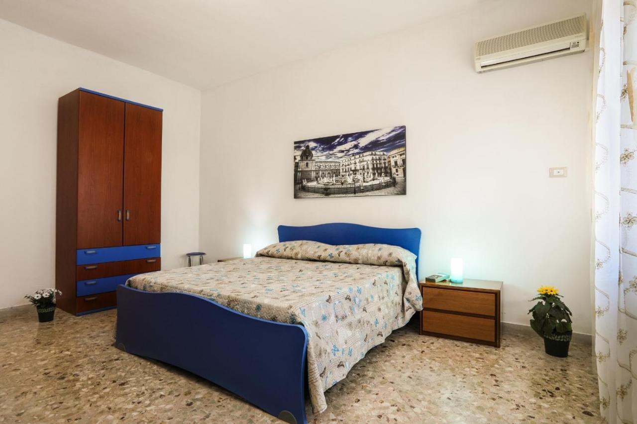 A Casa Di Fra' Bed & Breakfast Palermo Ngoại thất bức ảnh